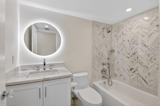 3207 Bridgewood Drive, Boca Raton, FL 33434