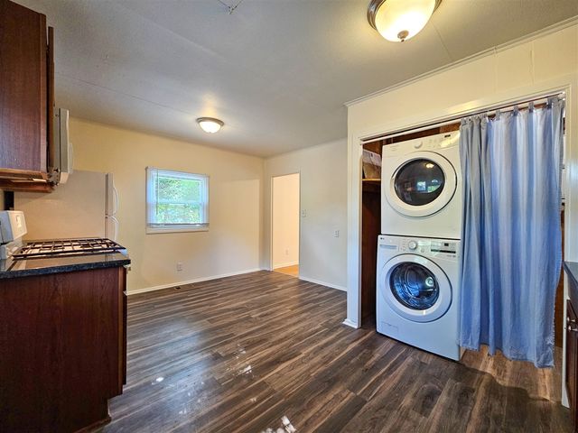 1408 Harpst Street, Ann Arbor, MI 48104