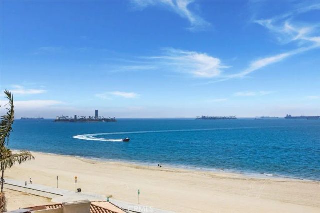 1825 E 3rd Street 4, Long Beach, CA 90802