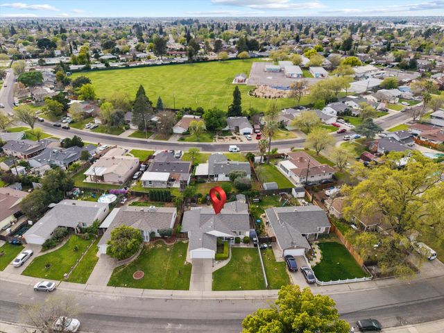 4965 I Pkwy, Sacramento, CA 95823