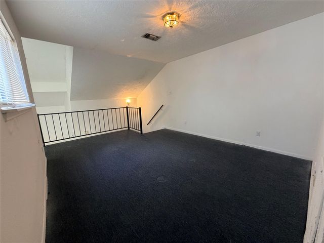 5602 Easthampton Drive B, Houston, TX 77039