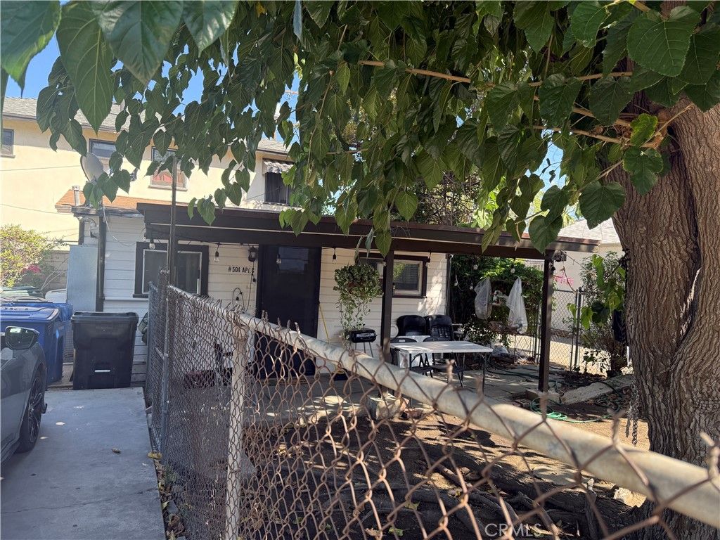 504 E D, Ontario, CA 91764 — photo 4