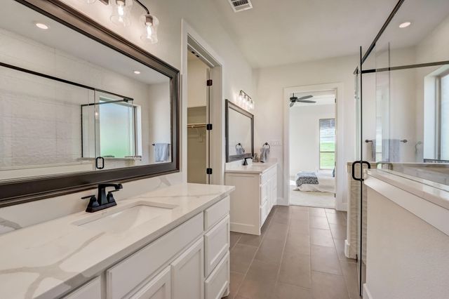 1007 Meadow Wood Terrace, Azle, TX 76020