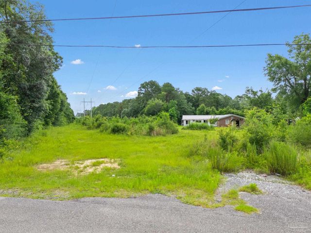 726 Anzie Ave, Pensacola, FL 32514