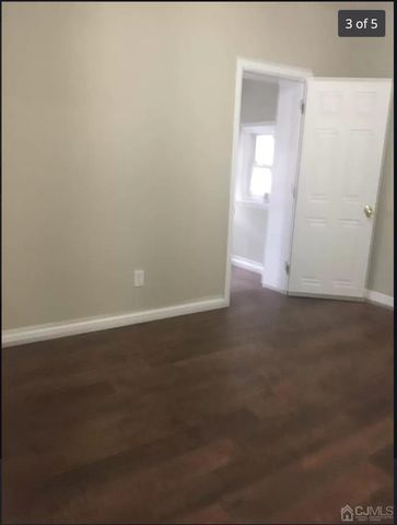 423 Augustine Place, Perth Amboy, NJ 08861