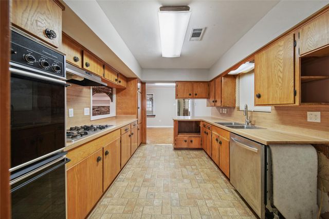 2312 Lillian Street, Pasadena, TX 77502