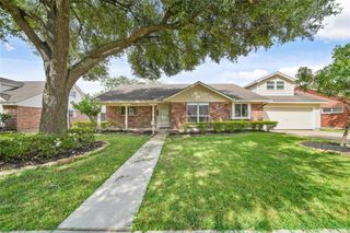 2312 Lillian Street, Pasadena, TX 77502