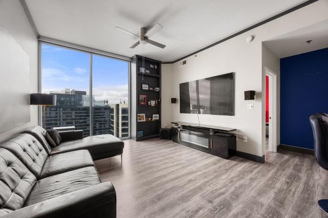 855 Peachtree NE Street 2906, Atlanta, GA 30308