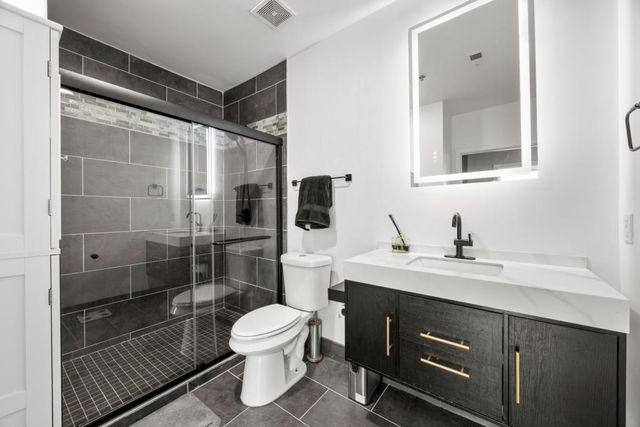 855 Peachtree NE Street 2906, Atlanta, GA 30308