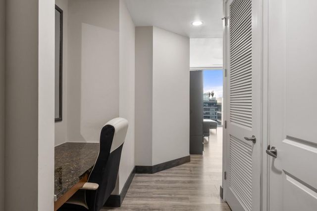 855 Peachtree NE Street 2906, Atlanta, GA 30308