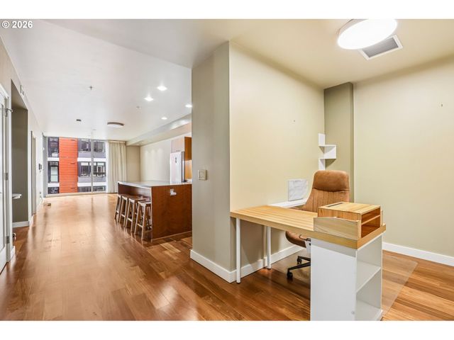 841 S GAINES St 335, Portland, OR 97239