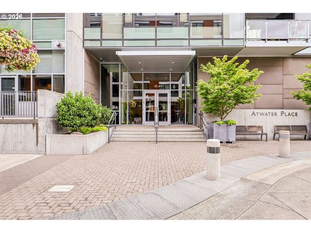 841 S GAINES St 335, Portland, OR 97239
