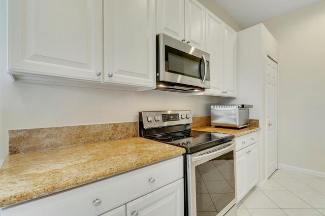 8513 Belfry Place, Port St Lucie, FL 34986