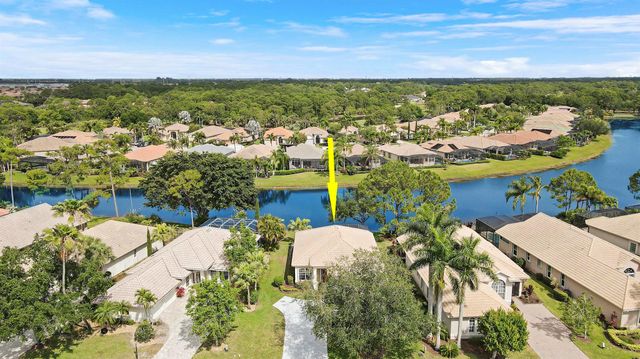 8513 Belfry Place, Port St Lucie, FL 34986