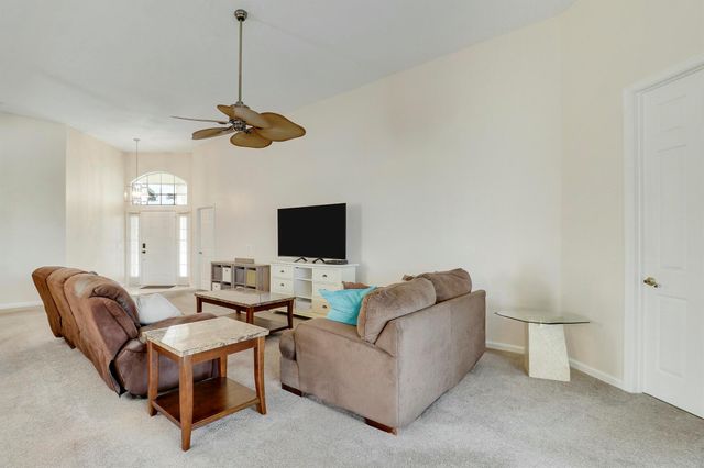 8513 Belfry Place, Port St Lucie, FL 34986