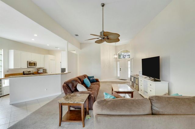 8513 Belfry Place, Port St Lucie, FL 34986