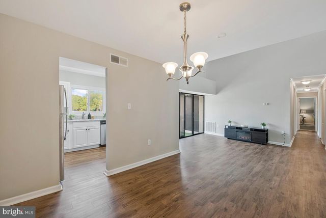 15710 DORSET RD #193, Laurel, MD 20707