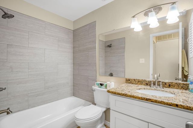 3500 Tangle Brush Drive 150, The Woodlands, TX 77381