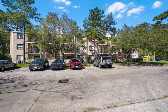 3500 Tangle Brush Drive 150, The Woodlands, TX 77381