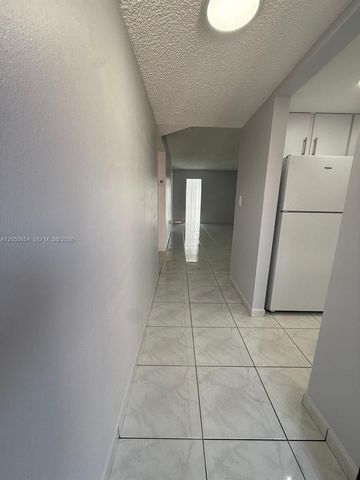 1855 W 60th Street 346B, Hialeah, FL 33012