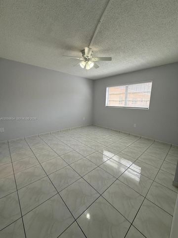 1855 W 60th Street 346B, Hialeah, FL 33012