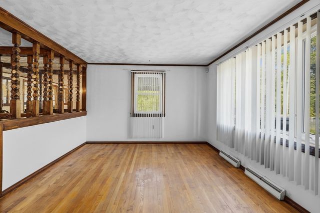1638 Braley Rd, New Bedford, MA 02745