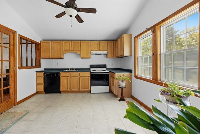 1638 Braley Rd, New Bedford, MA 02745