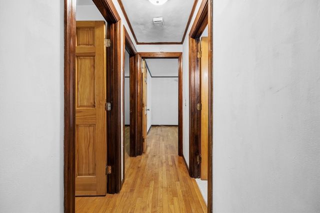 1638 Braley Rd, New Bedford, MA 02745