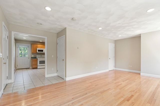 15A Marion Street, Wilmington, MA 01887