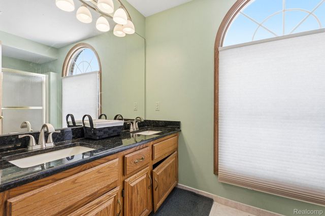 53428 Gregory Drive, Macomb Township, MI 48042