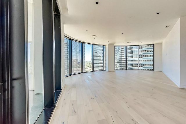 1409 Post Oak Boulevard 1604, Houston, TX 77056