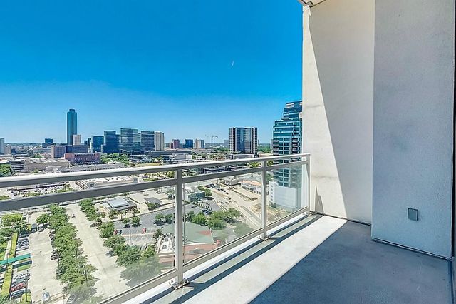 1409 Post Oak Boulevard 1604, Houston, TX 77056