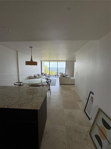 1632 S Bayshore Ct 302, Miami, FL 33133