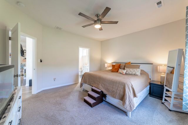 4352 Reflection Place, Valparaiso, IN 46385