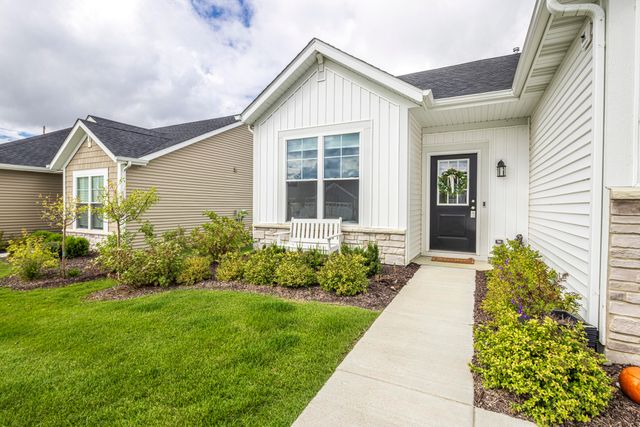 4352 Reflection Place, Valparaiso, IN 46385