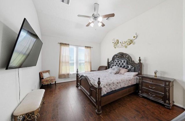 10518 Sun River Falls Drive, Humble, TX 77396