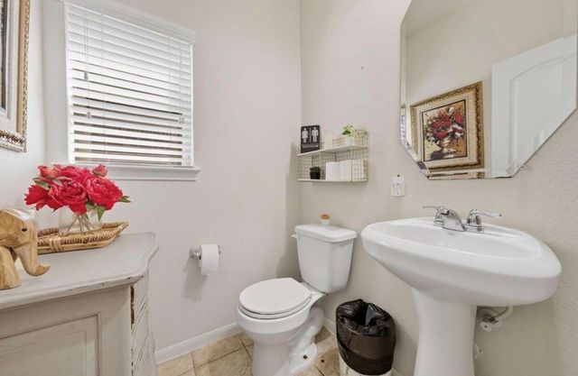 10518 Sun River Falls Drive, Humble, TX 77396