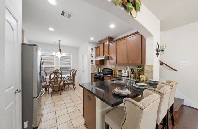 10518 Sun River Falls Drive, Humble, TX 77396