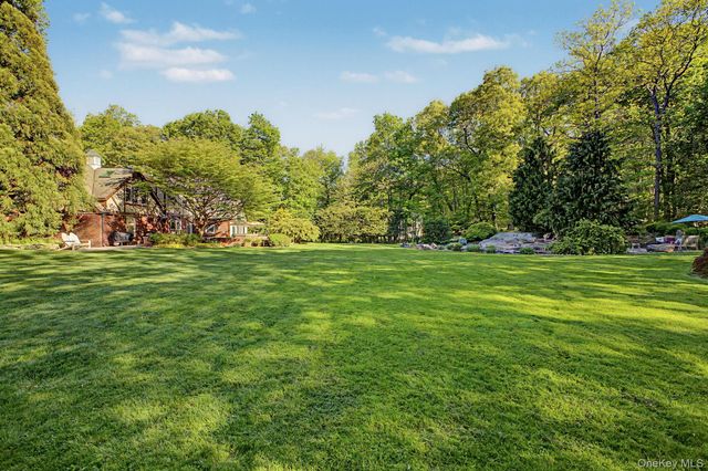 80 Hack Green Road, Pound Ridge, NY 10576