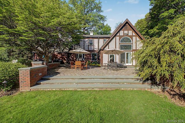 80 Hack Green Road, Pound Ridge, NY 10576