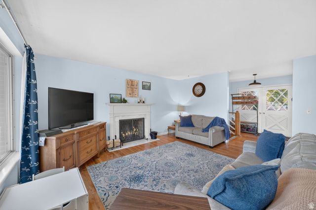 997 HENDERSON DR, Ogden, UT 84404