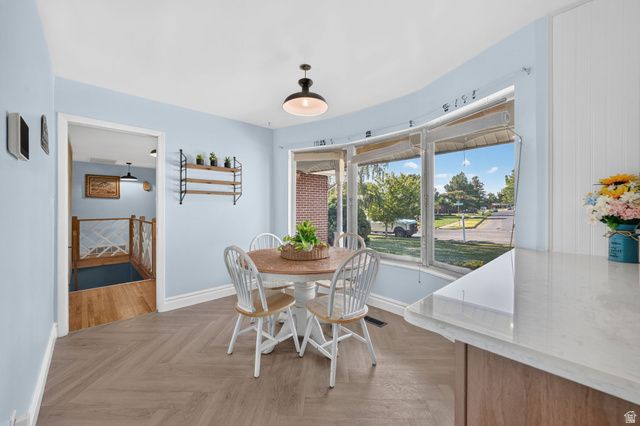 997 HENDERSON DR, Ogden, UT 84404
