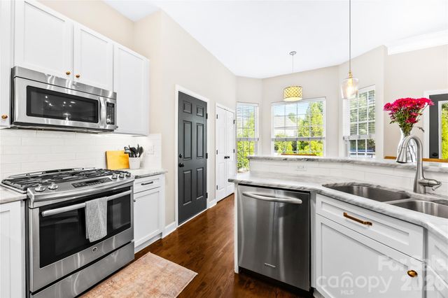 17242 Pennington Drive, Huntersville, NC 28078
