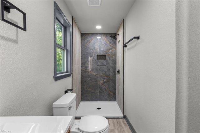 1316 W 41st ST, Norfolk, VA 23508