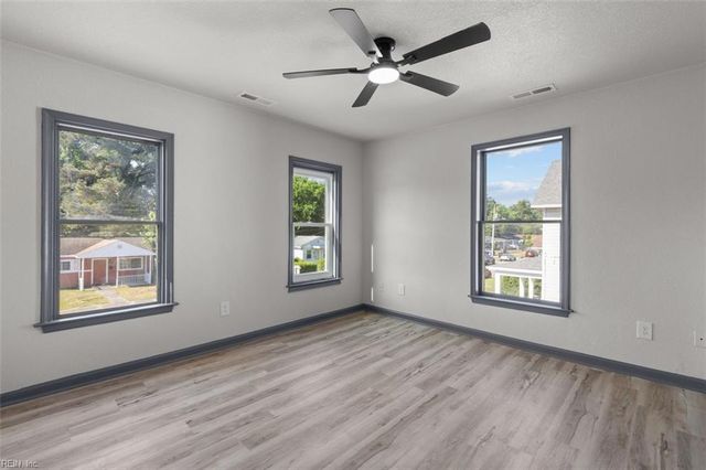 1316 W 41st ST, Norfolk, VA 23508