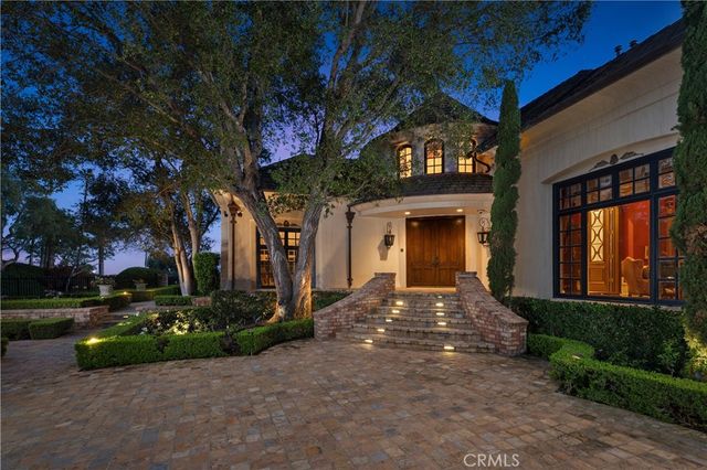 10 Old Ranch Road, Laguna Niguel, CA 92677