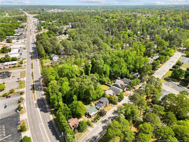 810 Westmont Drive, Fayetteville, NC 28305