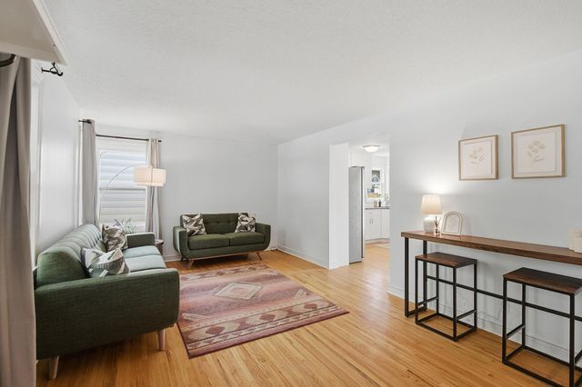 6116 Upton Avenue S, Minneapolis, MN 55410