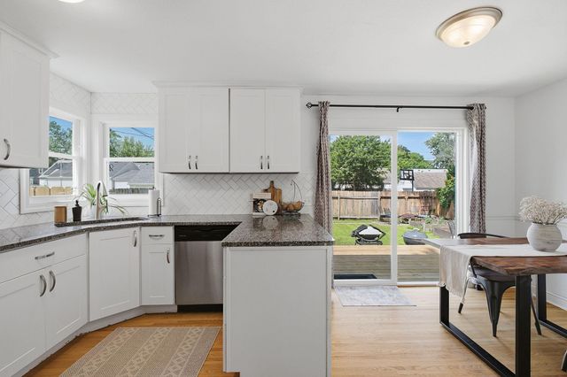 6116 Upton Avenue S, Minneapolis, MN 55410