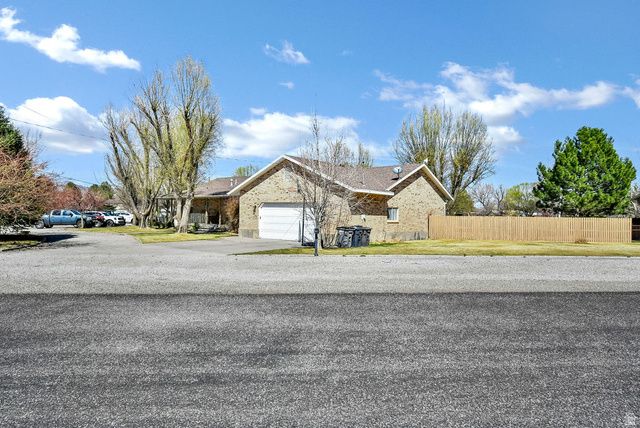 96 W 400 S, Monroe, UT 84754
